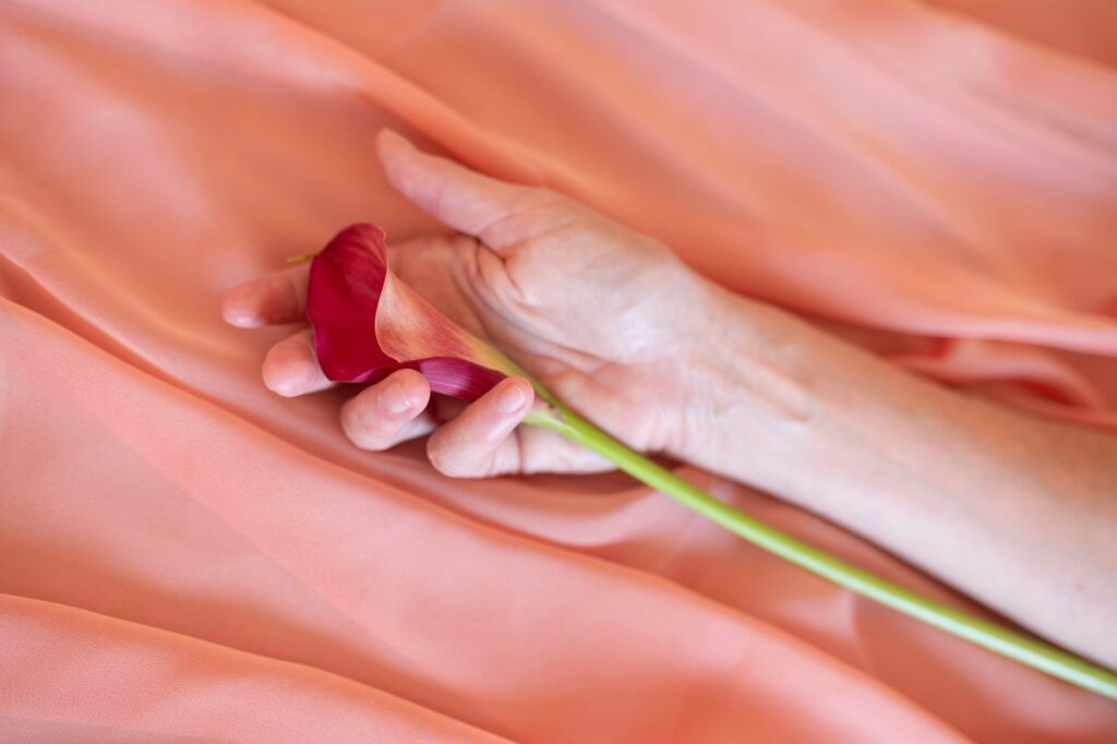 Somatic Sex Therapy and Sexological Bodywork